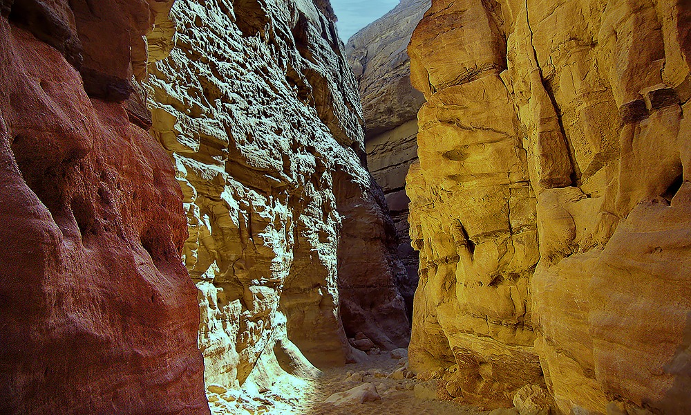 Sinais “Coloured Canyon”: Magie der Natur